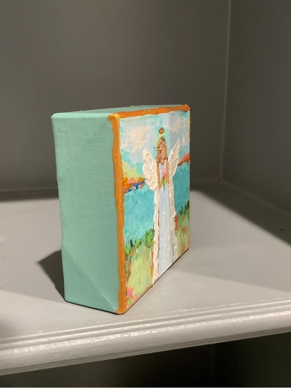 🔴Handcrafted Angel Painting in Blue, White & Gold Accent🔴 - Picture 6 of 6